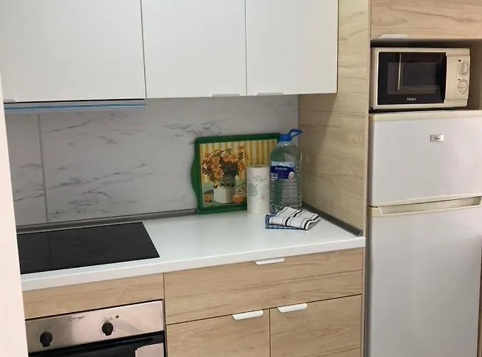 Marina 公寓 卡门港